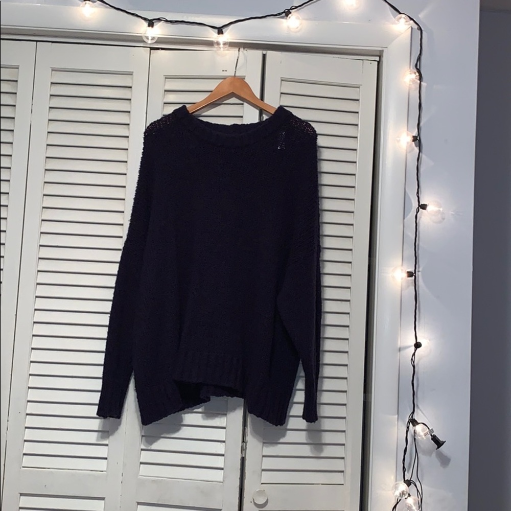 Super cute and comfortable aerie dark blue sweater